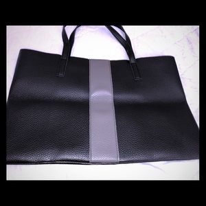 Vince Camuto Luck leather tote